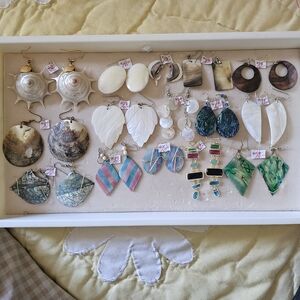 Beautifull Sets Of Earrings/PLEASE READ DESCRIPION!!!